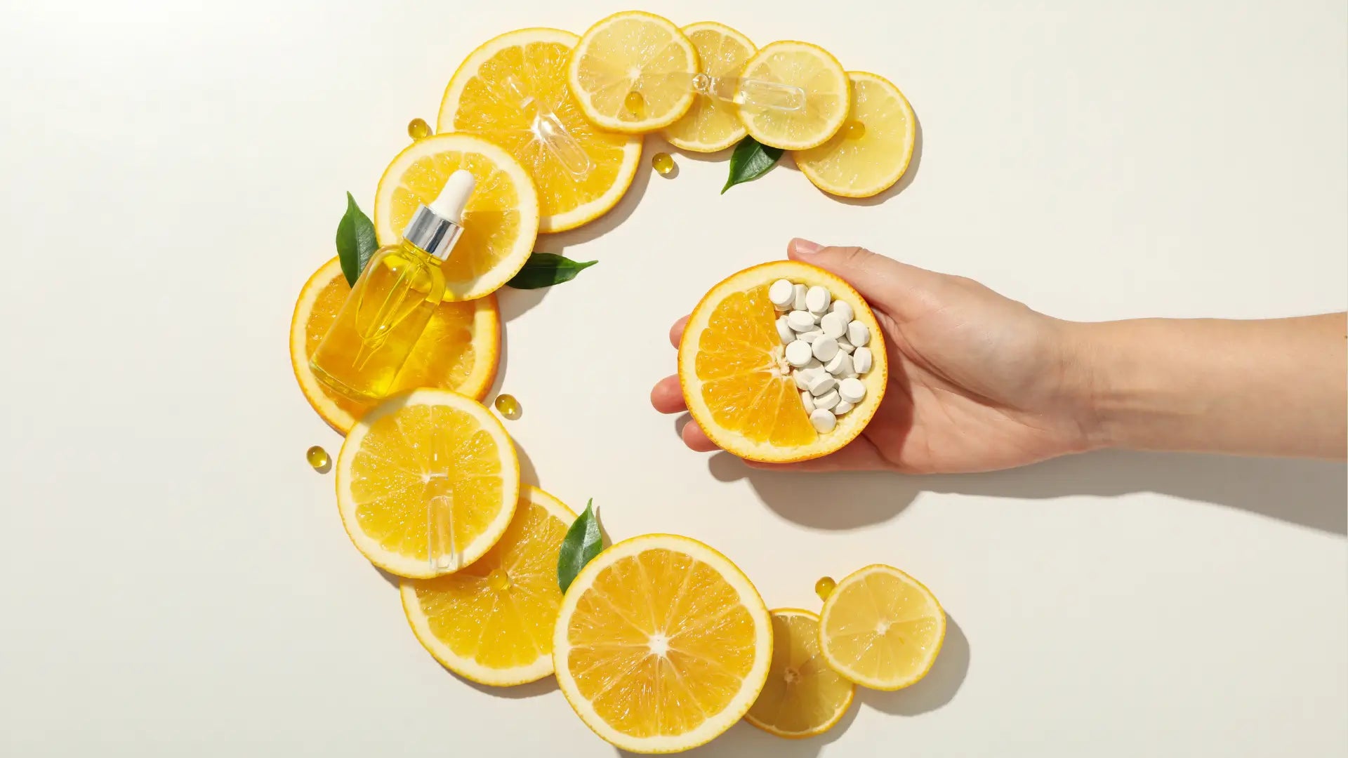 Collagene e vitamina C: la combo perfetta per la salute di pelle, ossa e denti